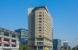 南方休閑廣場(chǎng)有面積出租嗎？