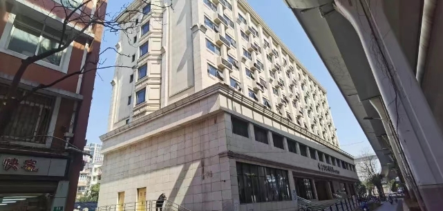 上海虹口區出售獨棟：大柏樹商圈醫院帶租約現房，即買即享穩定收益